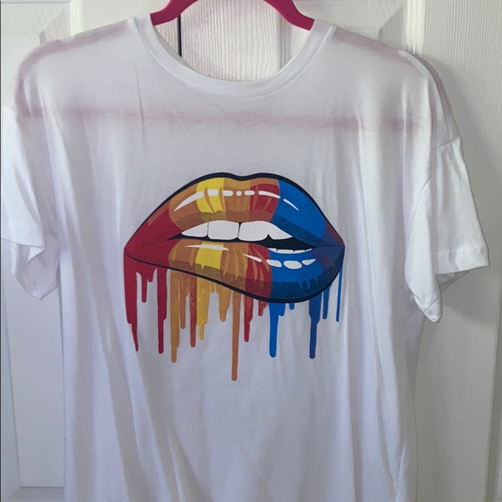 t-shirt will drippy lips